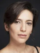 نهال یالچین
