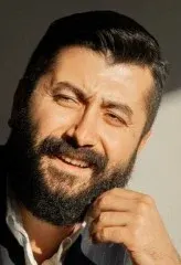 اونور آکبای