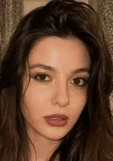 لارا اصلان